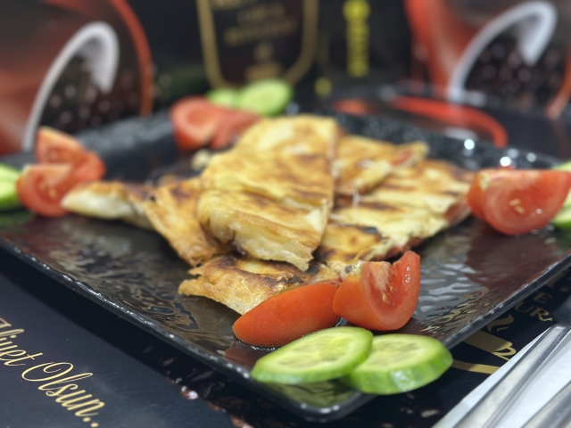 SUCUKLU KAŞARLI GÖZLEME